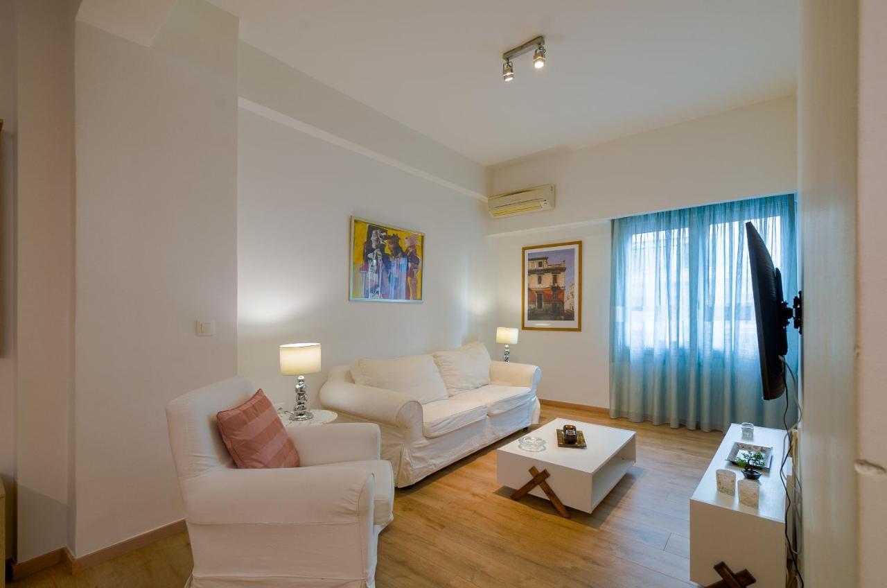 Nice 1Bd Apartment Close To Metro Station Ampelokipoi Atenas Exterior foto